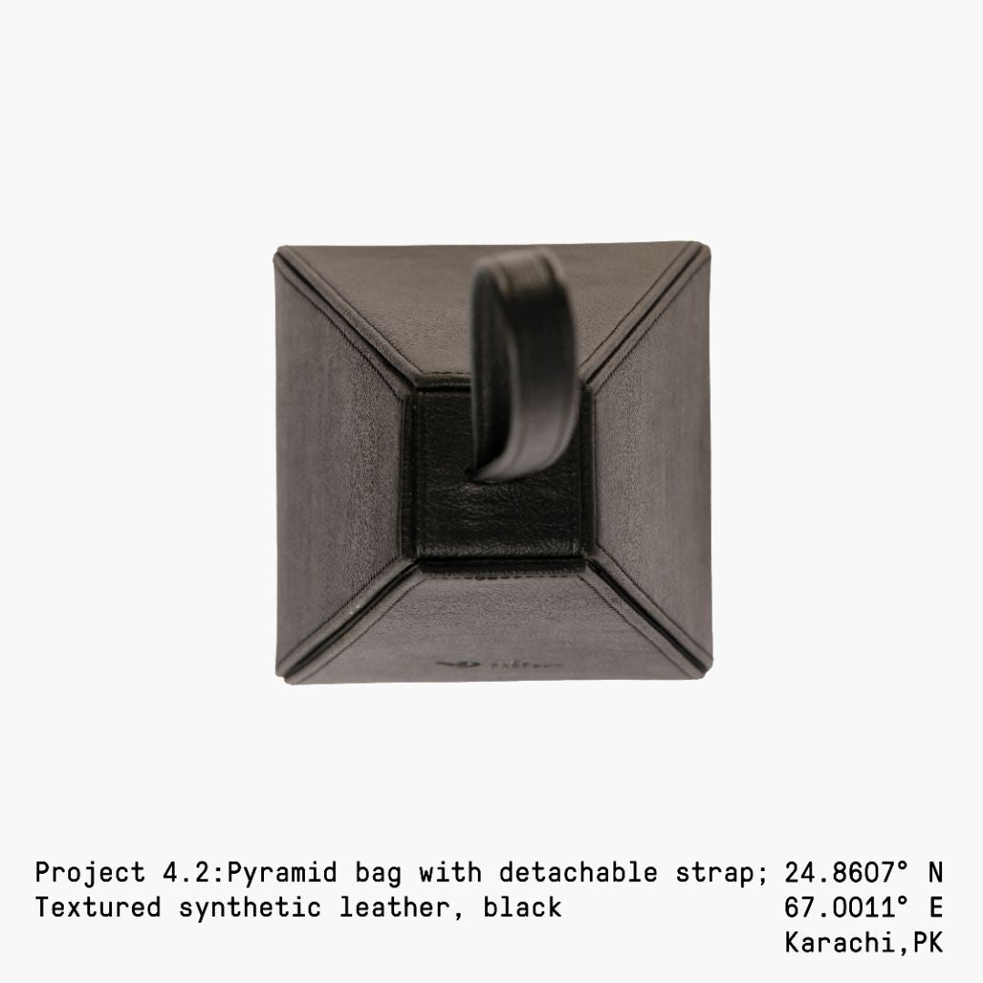 Pyramid Bag